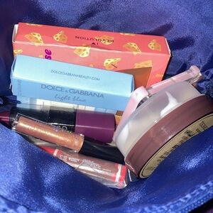 Make Up Mystery Bag - Eyeshadow, Body Butter, lipstick, Blush, Perfume, - NWT
